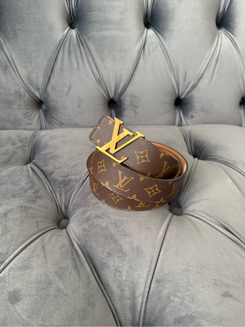 Louis Vuitton Women's Brown Monogram Belt with Gold LV Buckle size 95 - Picture 2 of 8